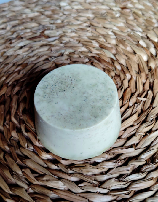 JABÓN CORPORAL Y FACIAL DE MANZANILLA Y AVENA